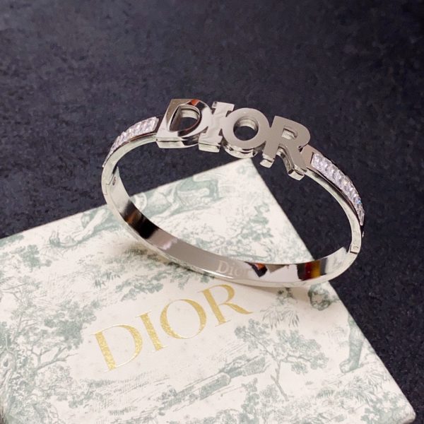 18K CD Crystals Bangle Bracelet - 图片 4