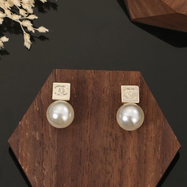 18K CC Pearls Earrings - 图片 7