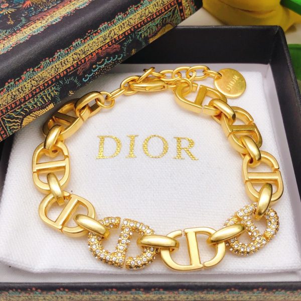 18K CD Diamond Chain Bracelet - Image 7