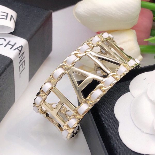 18K CC Vintage Pearl Cuff Bracelet - 图片 9
