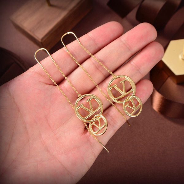 18K Vlogo Long Earrings - Image 3