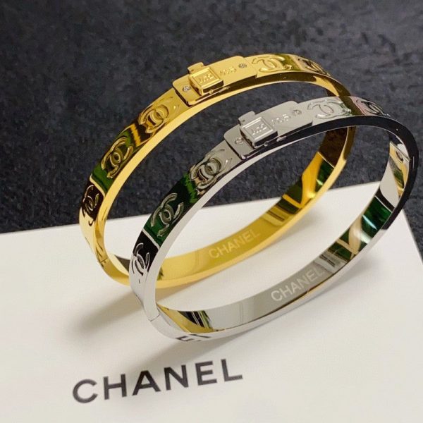 18K CC Diamond Bracelet - Image 7