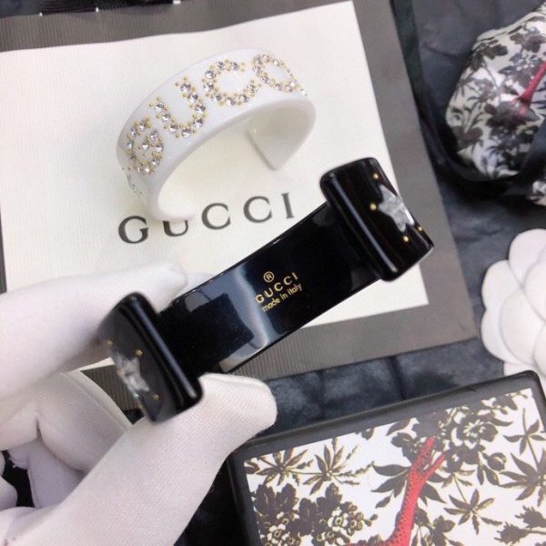 Double G Crystal Black & White Cuff Bracelet - 图片 10