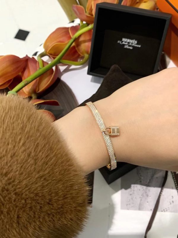 18K Kelly H Lock Vintage H Bracelet - 图片 2