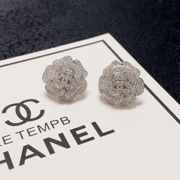 18K CC Camellia Diamond Earrings - 图片 7