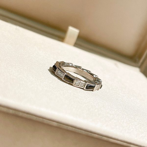 18K BV Serpenti Viper Malachite Ring - Image 9