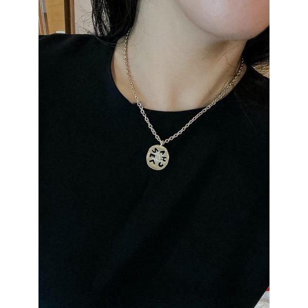 18K CC Script Necklace - 图片 3