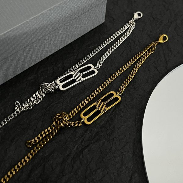 18K BB Chain Bracelet - Image 7