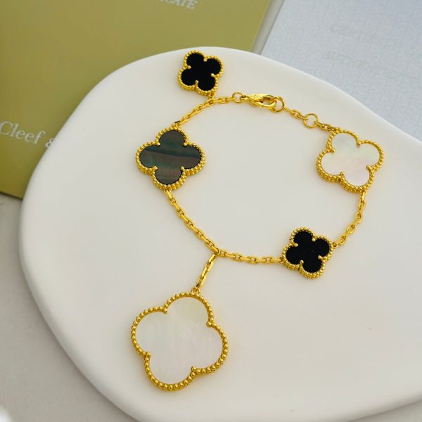 18K Magic Alhambra Five Motifs Clover Bracelet - 图片 9