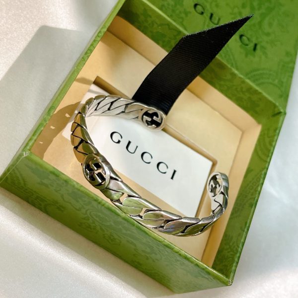 Double G Interlocking G Rigid Bracelet - Image 6