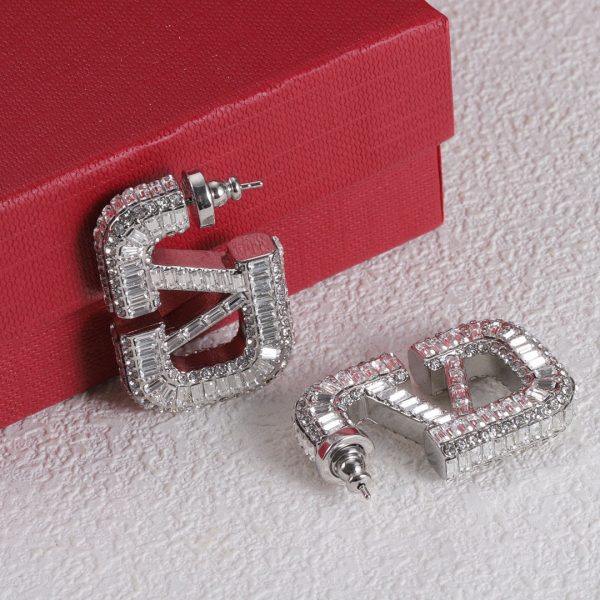 18K Vlogo Crystals Earrings - 图片 8