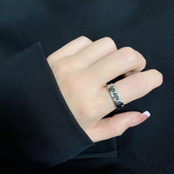 18K CC Chain Link Ring - Image 3