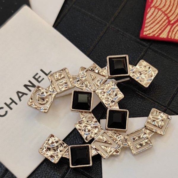 18K CC Black Crystals Brooch - 图片 8