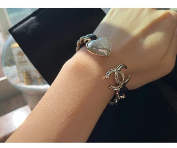 18K CC Heart Black Cuff Bracelet - 图片 7