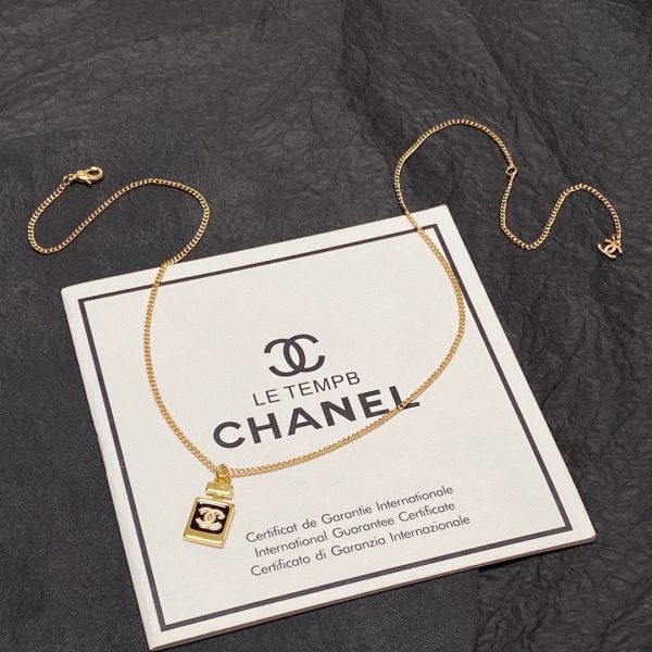 18K CC Perfume Bottle Necklace - 图片 8