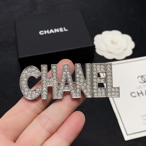 18K CC Crystals Letter Brooch