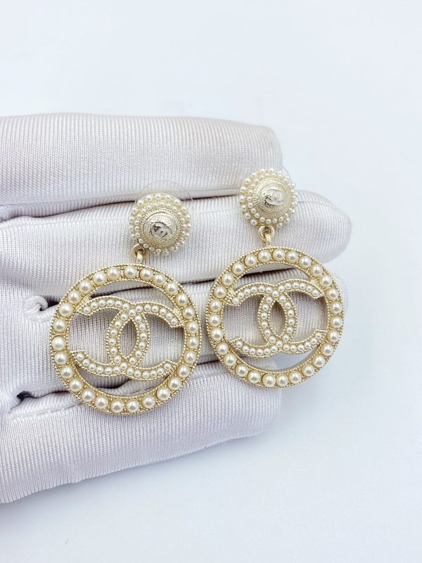18K CC Pearl Earrings - 图片 8