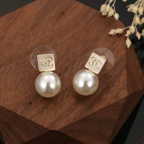 18K CC Pearls Earrings - 图片 8