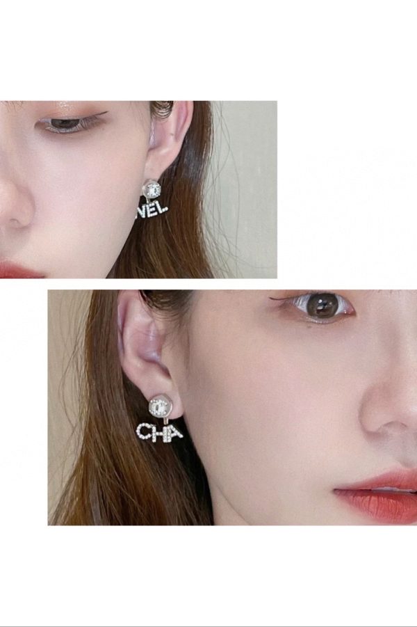 18K CC Diamonds Script Earrings - 图片 8