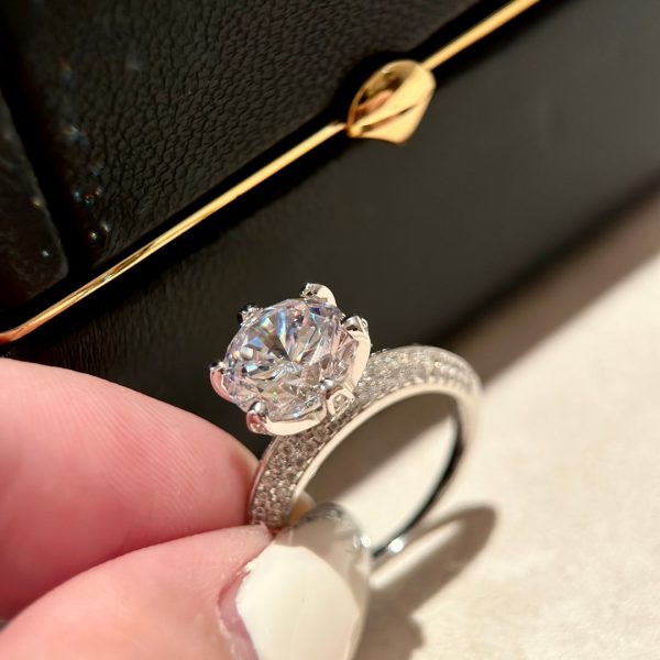 18K T Pavé Tiffany Setting Engagement Ring - 图片 8