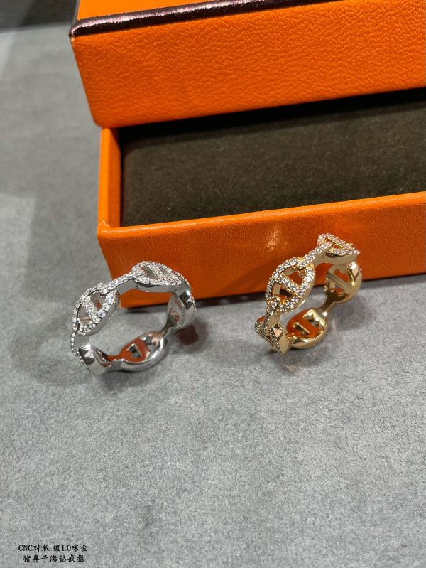 18K Chaine D'Ancre Enchainee Diamond H Ring - 图片 3