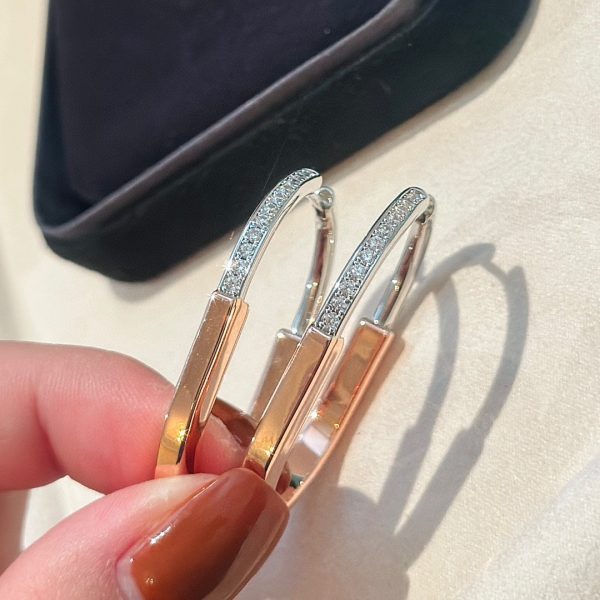 18K T Lock Diamond Earrings - 图片 5