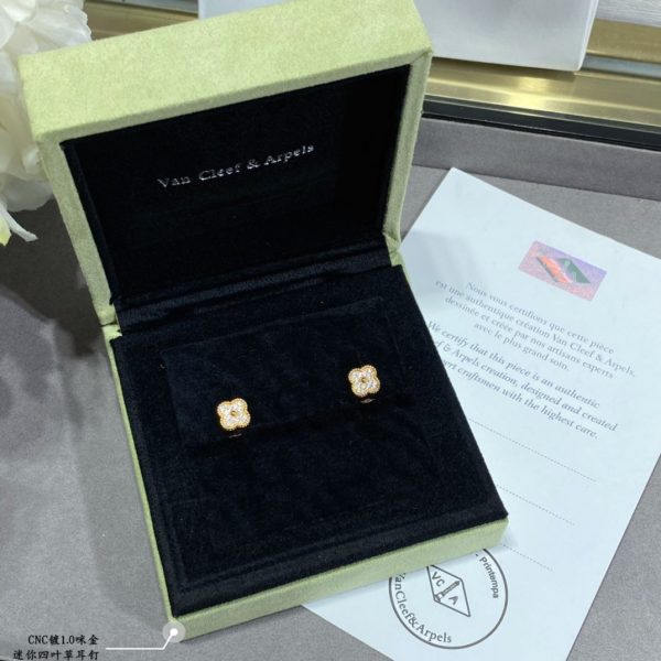 18K Vintage Alhambra Diamonds Earrings - Image 6