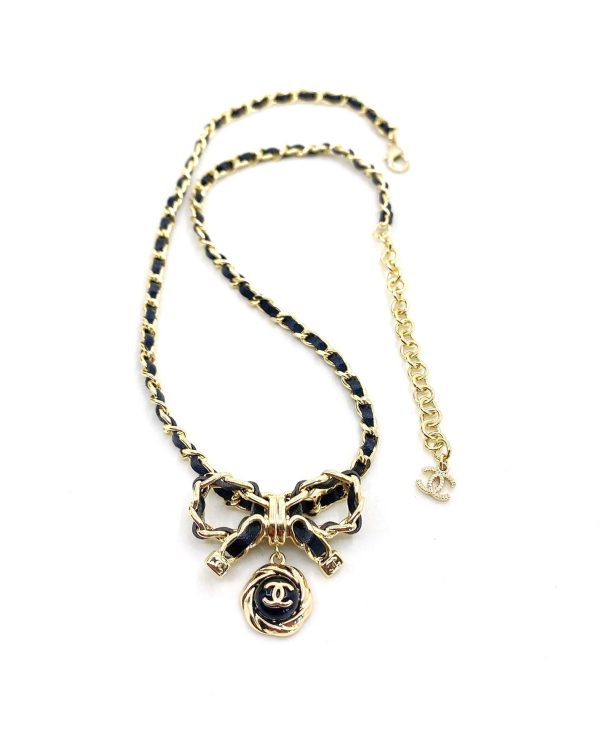 18K CC Rhinestone Bow Tie Necklace - 图片 8