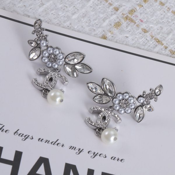 18K CC Flower Crystals Earrings - 图片 4