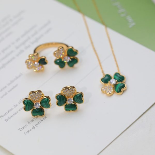 18K Cosmos Between the Finger Diamond Ring - 图片 10