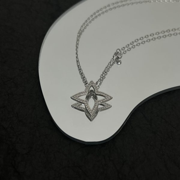 18K Louis Blossom Pendant Necklace - 图片 10