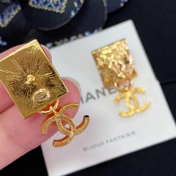 18K CC Lion Sharp Earrings - 图片 8