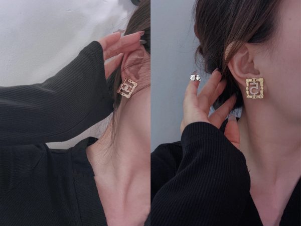 18K CC No.5 Square Diamond Earrings - 图片 8
