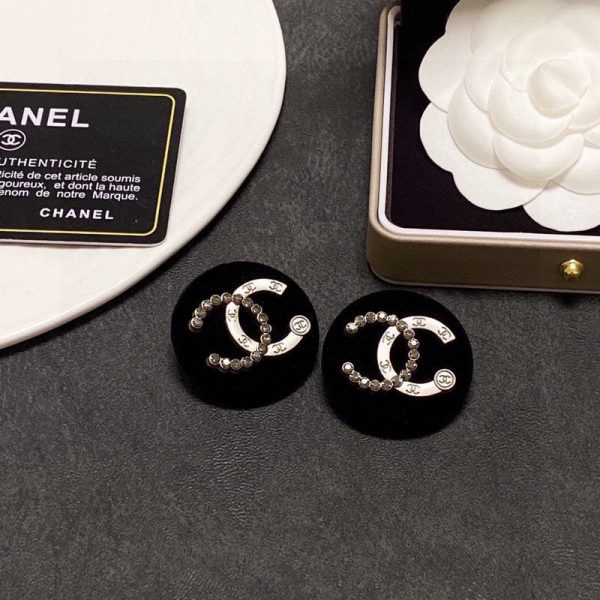18K CC Black Earrings - Image 9