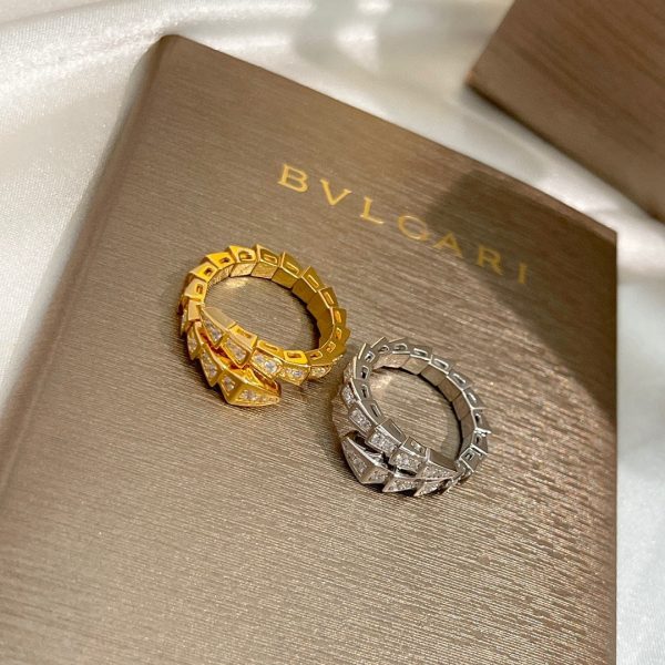 18K BV Serpenti Viper Pave Diamond Ring - Image 9