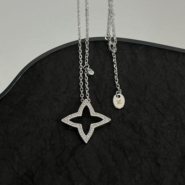 18K Louis Blossom Pendant Necklace - 图片 2