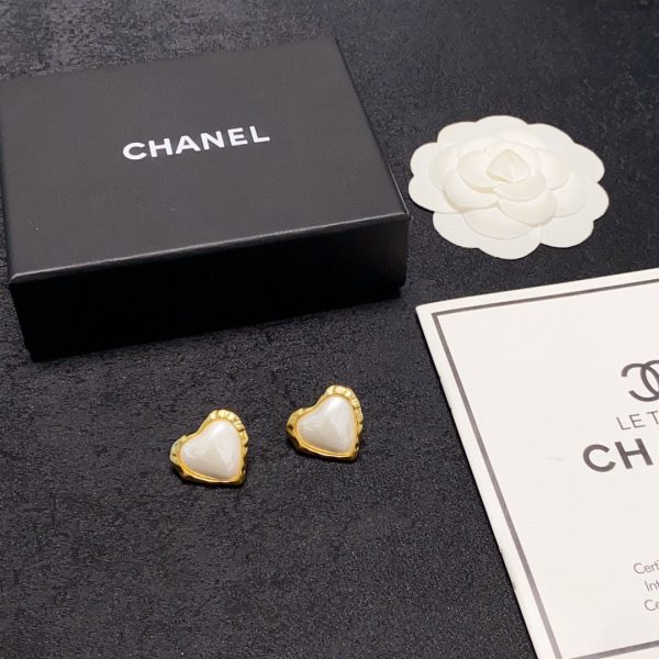 18K CC Heart Pearl Earrings - 图片 9