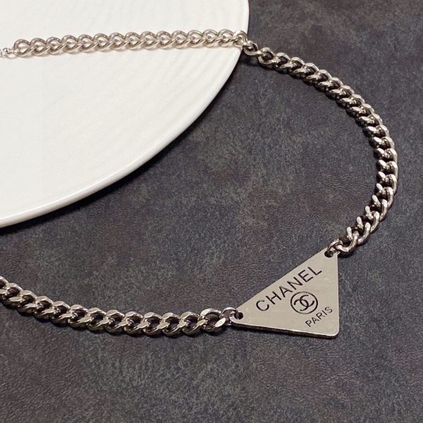 18K CC Triangle Necklace - 图片 9