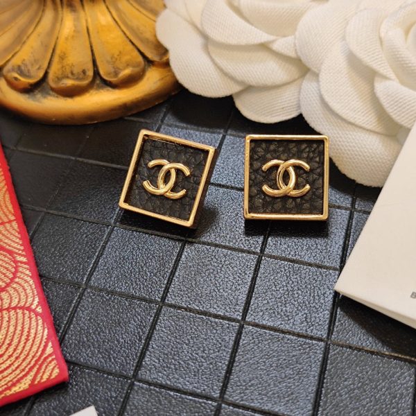 18K CC Black Square Earrings - 图片 9