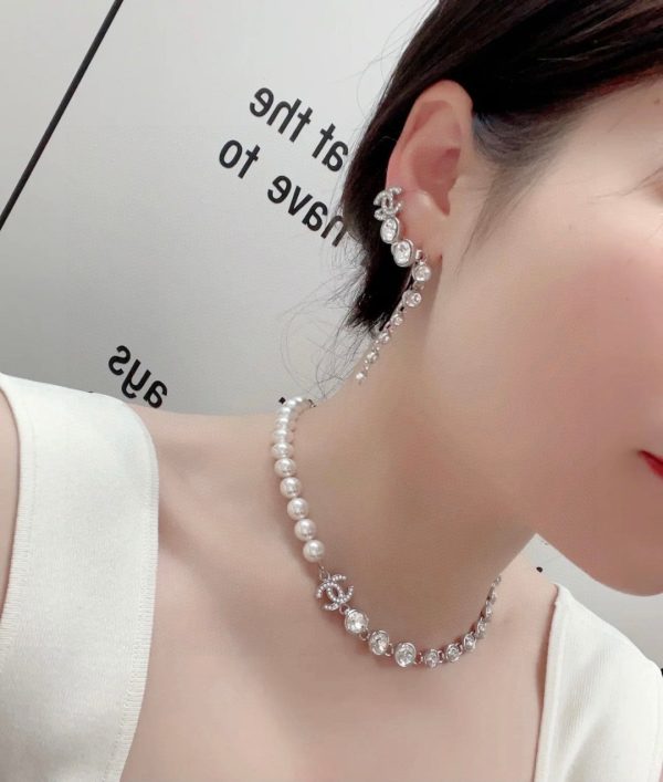 18K CC Pearls Crystals Necklace - 图片 6