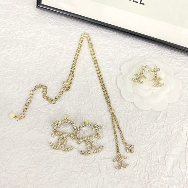18K CC Diamond Earrings - 图片 8