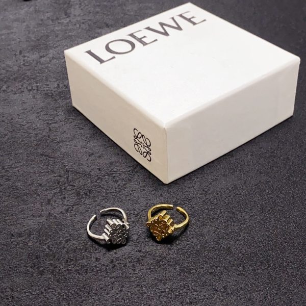 18K Anagram Single Anagram Ring - Image 12