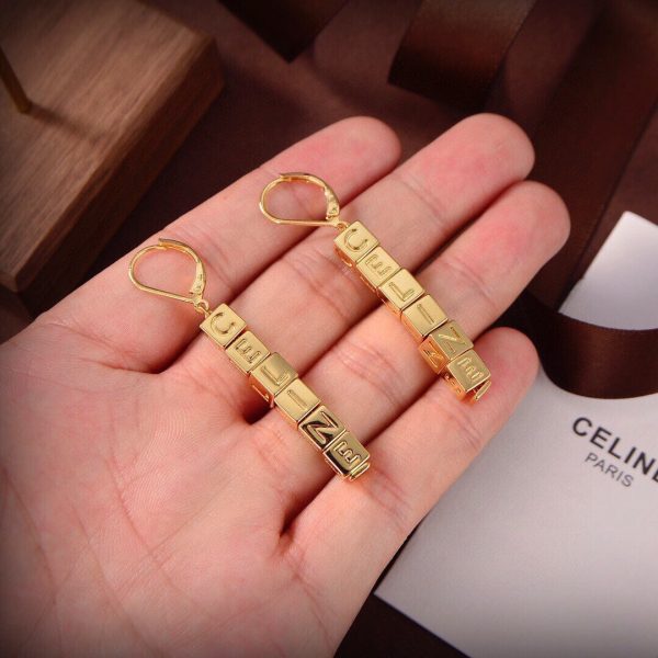 18K Triomphe Script Cube Earrings - 图片 7
