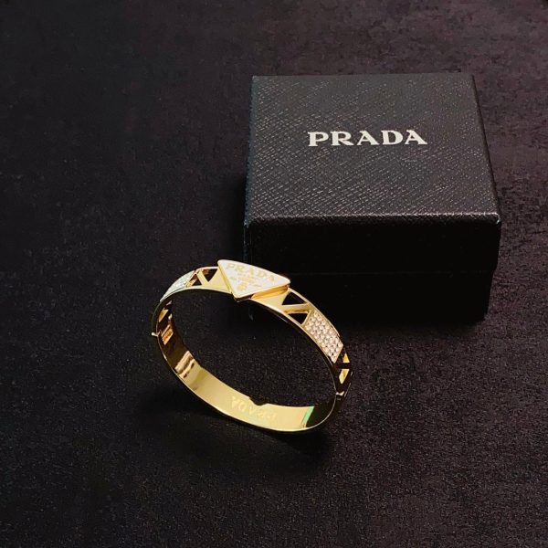 18K Pra Triangle Diamond Bracelet - 图片 9