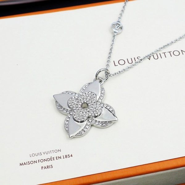 18K Louis Medaillon Necklace - 图片 16