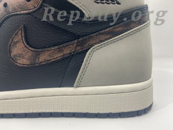 Top Version Jordan 1 Retro High Light Army Rust Shadow Patina 555088-033 - Image 11
