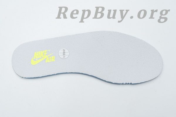 Top Version Jordan 1 Retro High White Black Volt University Gold 555088-118 - Image 23