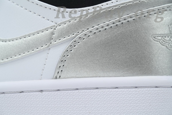 Top Version Air Jordan 1 Low Black Silver 553558-131 - 图片 5