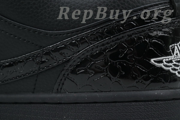 Top Version Air Jordan 1 Low SE 'Black Croc' HJ7443-010 - Image 5