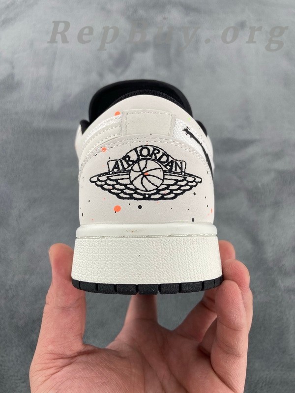 Top Version Air Jordan 1 Low SE Paint Splatter (GS) DH3295-100 - Image 3